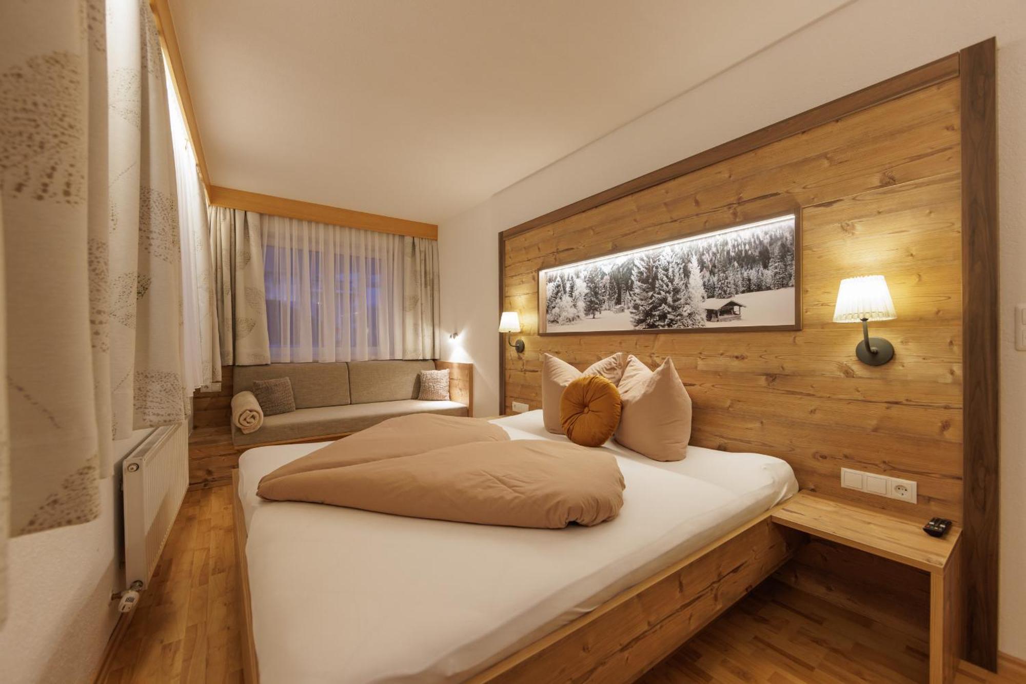 Apartmenthaus Goldeck Ried im Oberinntal Εξωτερικό φωτογραφία
