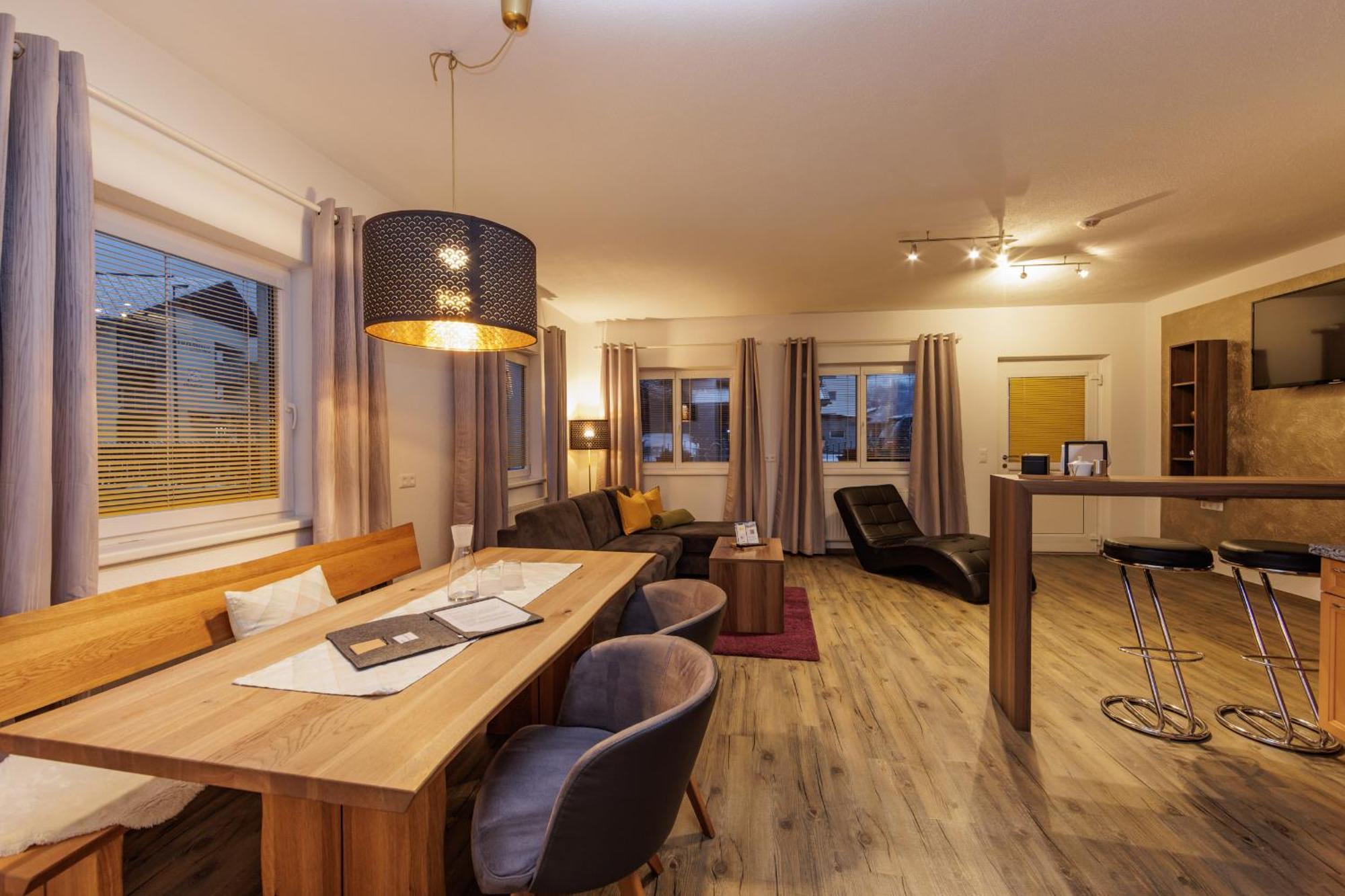 Apartmenthaus Goldeck Ried im Oberinntal Εξωτερικό φωτογραφία