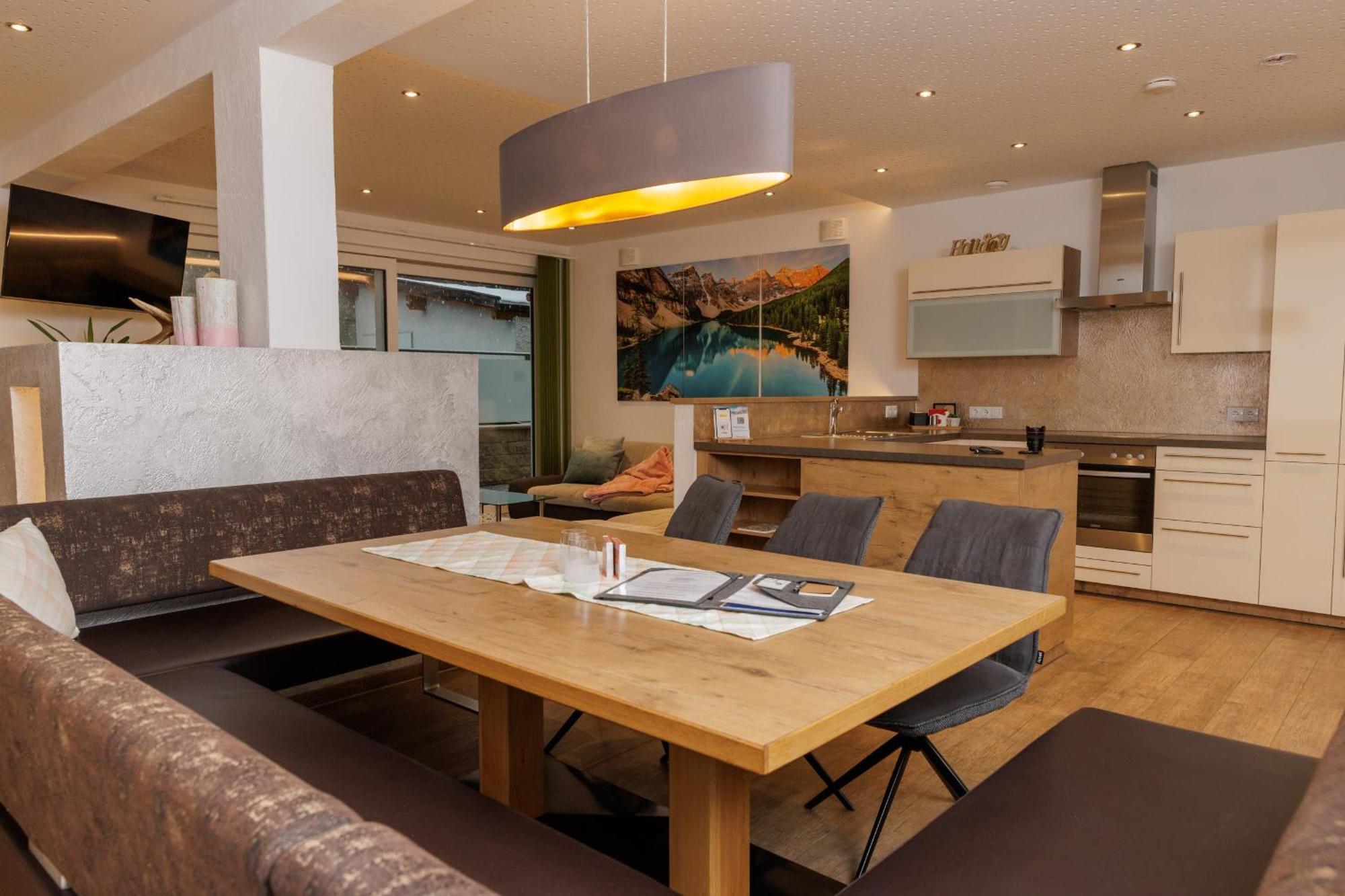Apartmenthaus Goldeck Ried im Oberinntal Εξωτερικό φωτογραφία